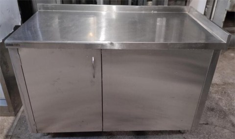 Ερμάριο Ανοξείδωτο Κλειστό 130x70x85Cm Με 1 Πόρτα Ανοιγόμενη Μεταχειρισμένο